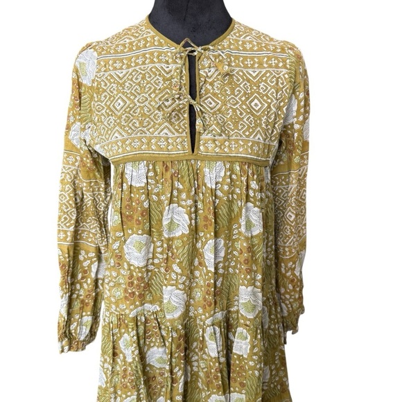 Matta yamini booj Green and White Long Sleeve Tiered Dress size xs - Picture 5 of 6